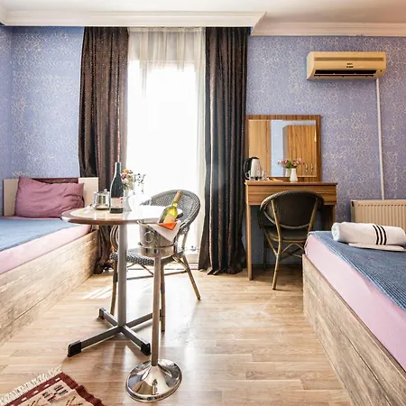 Casa Mia Old Hotel