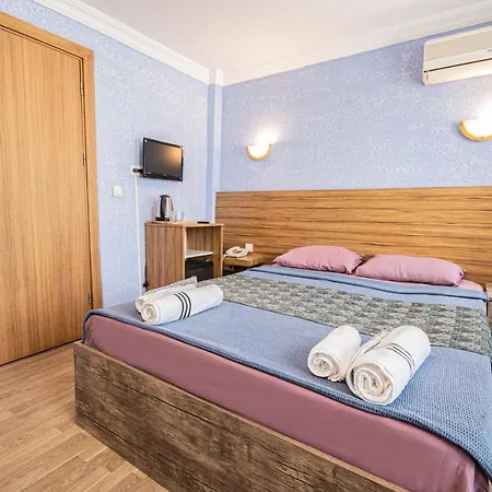 Casa Mia Old Hotel 3*