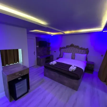 Hotel Casa Mia Old 3*